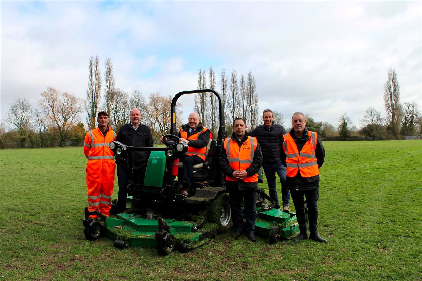 Here we mow! Pictured, from left, are Tivoli’s Kenny Smith; Simon Bell, Fenland’s leisure and open spaces contract manager; Cllr Peter Murphy, Tivoli’s Mark Wakefield; Kevin Wilkins, FDC’s horticultural officer and Tivoli’s Trevor Melton. (31480870)