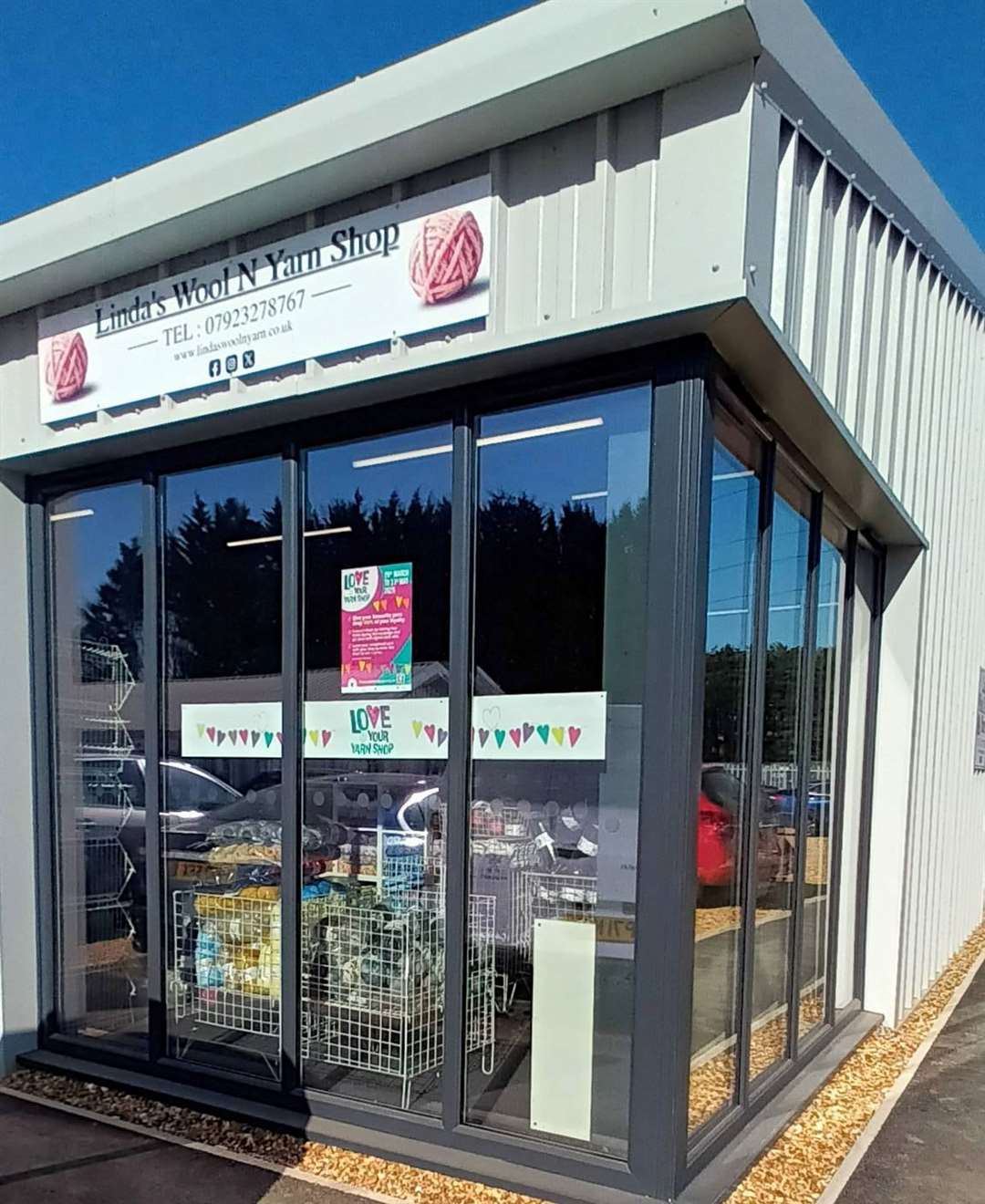 The new shop is located at Unit 17 at Pond World Retail Park