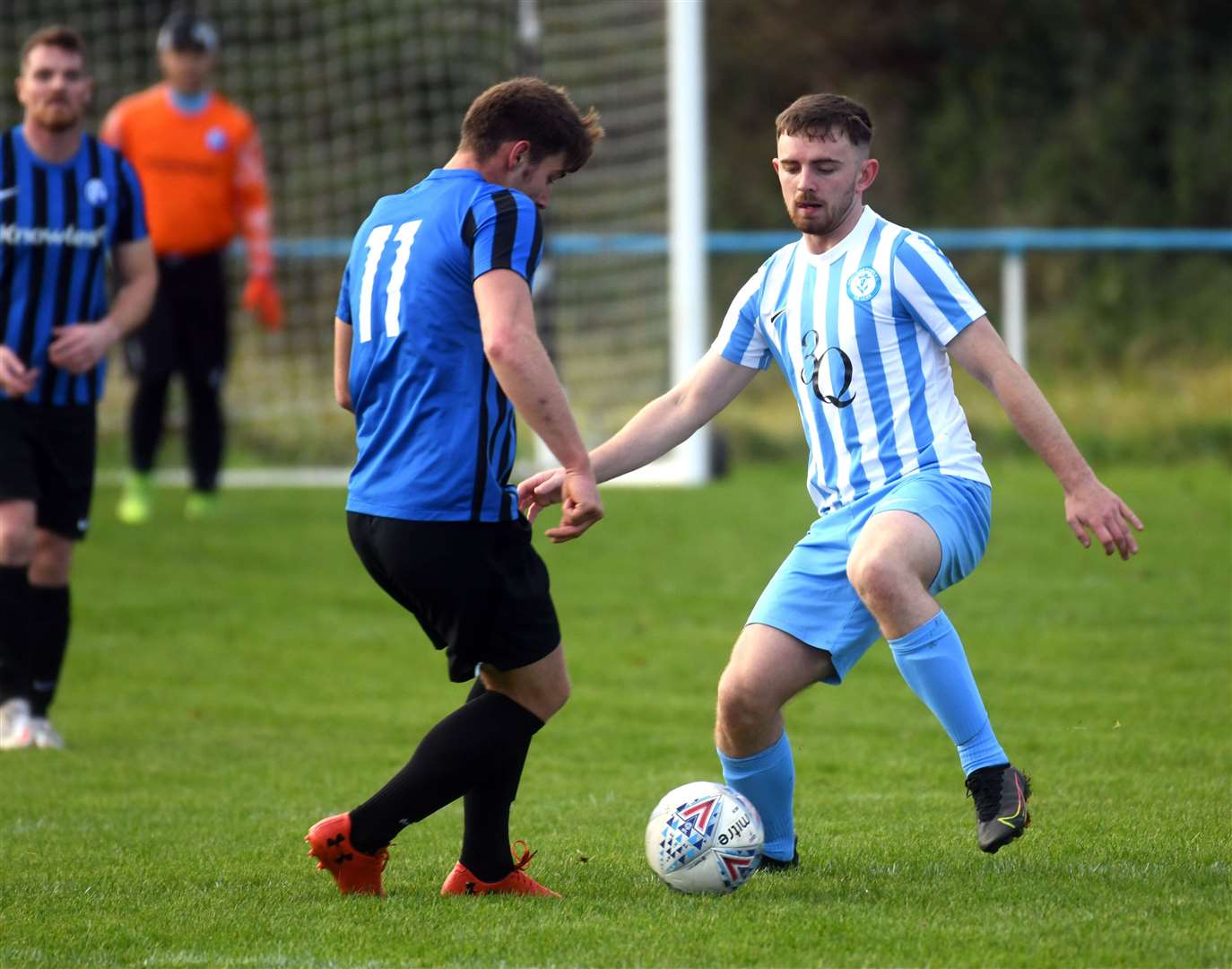 Chatteris v Wimblington Football. (52899933)