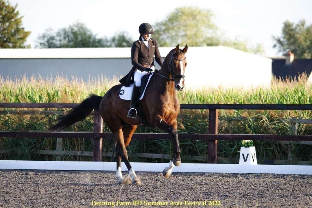 Evelyn Little and Bindro T