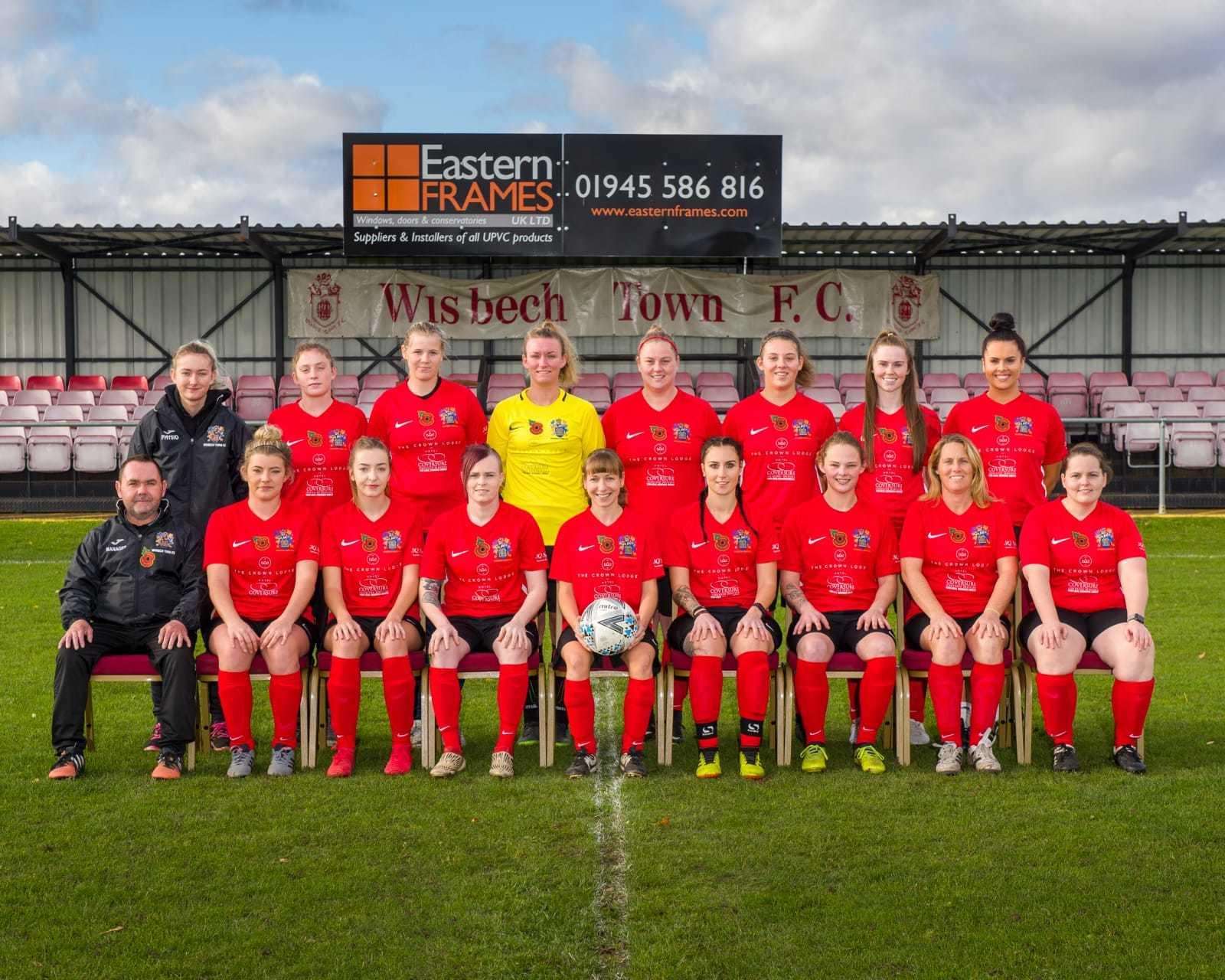 Wisbech Town Ladies kit 11.18 (5350890)